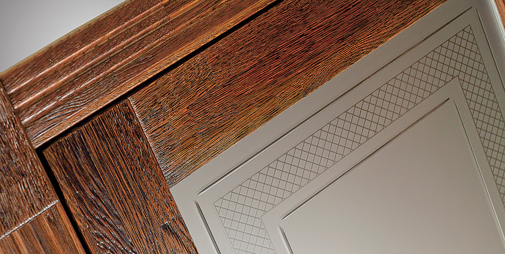 Alvero doors in details