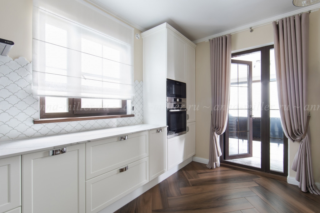 Анна Миллер