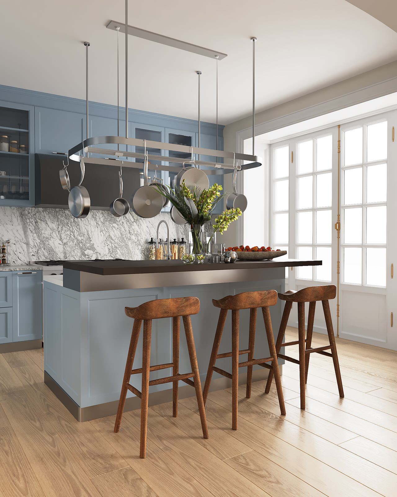 Кухня для большой семьи в традиционном стиле