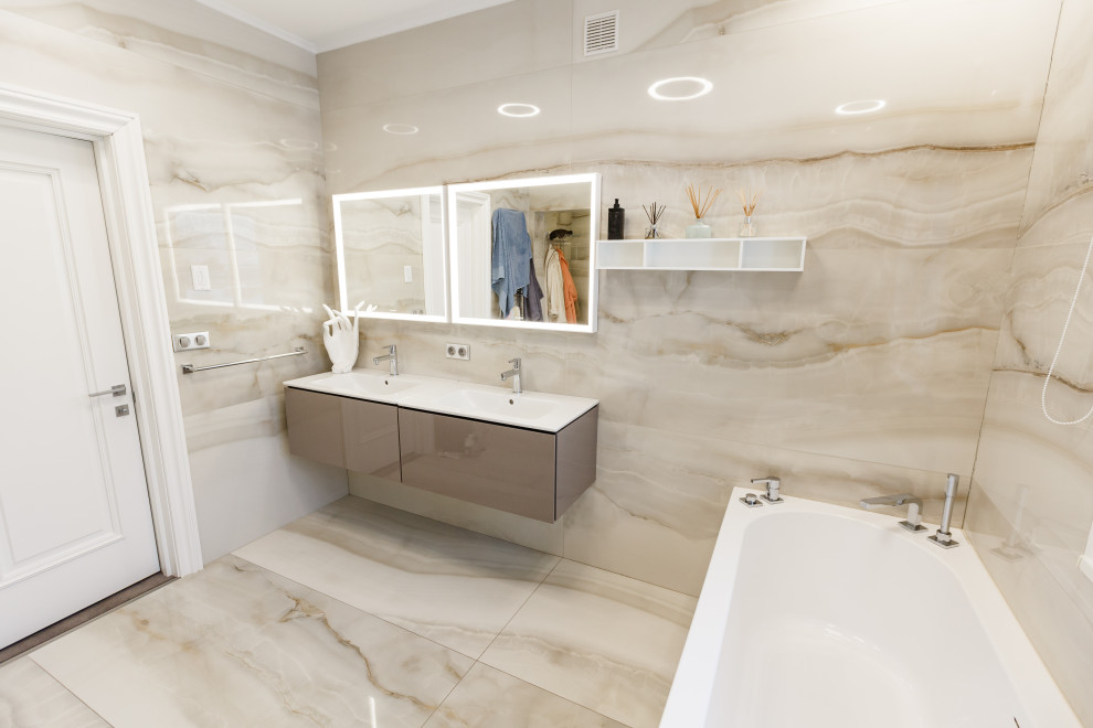 Новые Вешки, Ясеневая