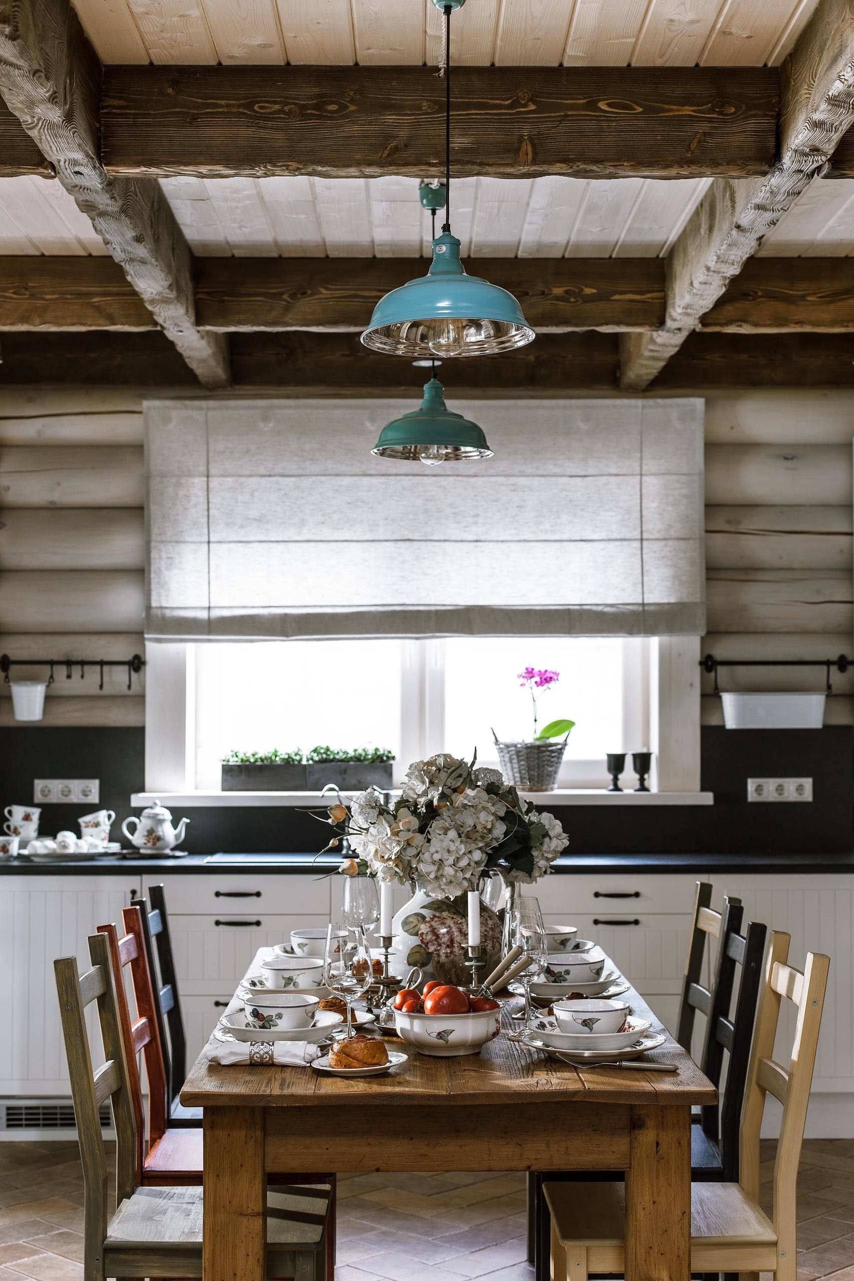 Фотоохоота: 93 идеи для освещения обеденного стола