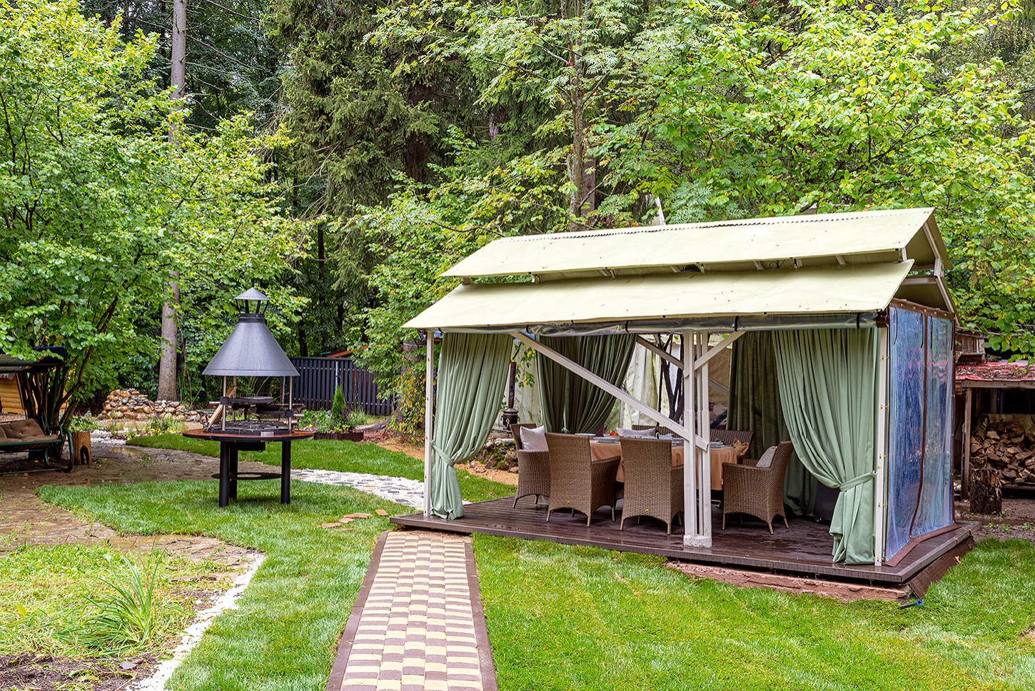 Декорирование беседки и участка Людмилы Хитяевой. "На дачу! С Наташей Барбье"