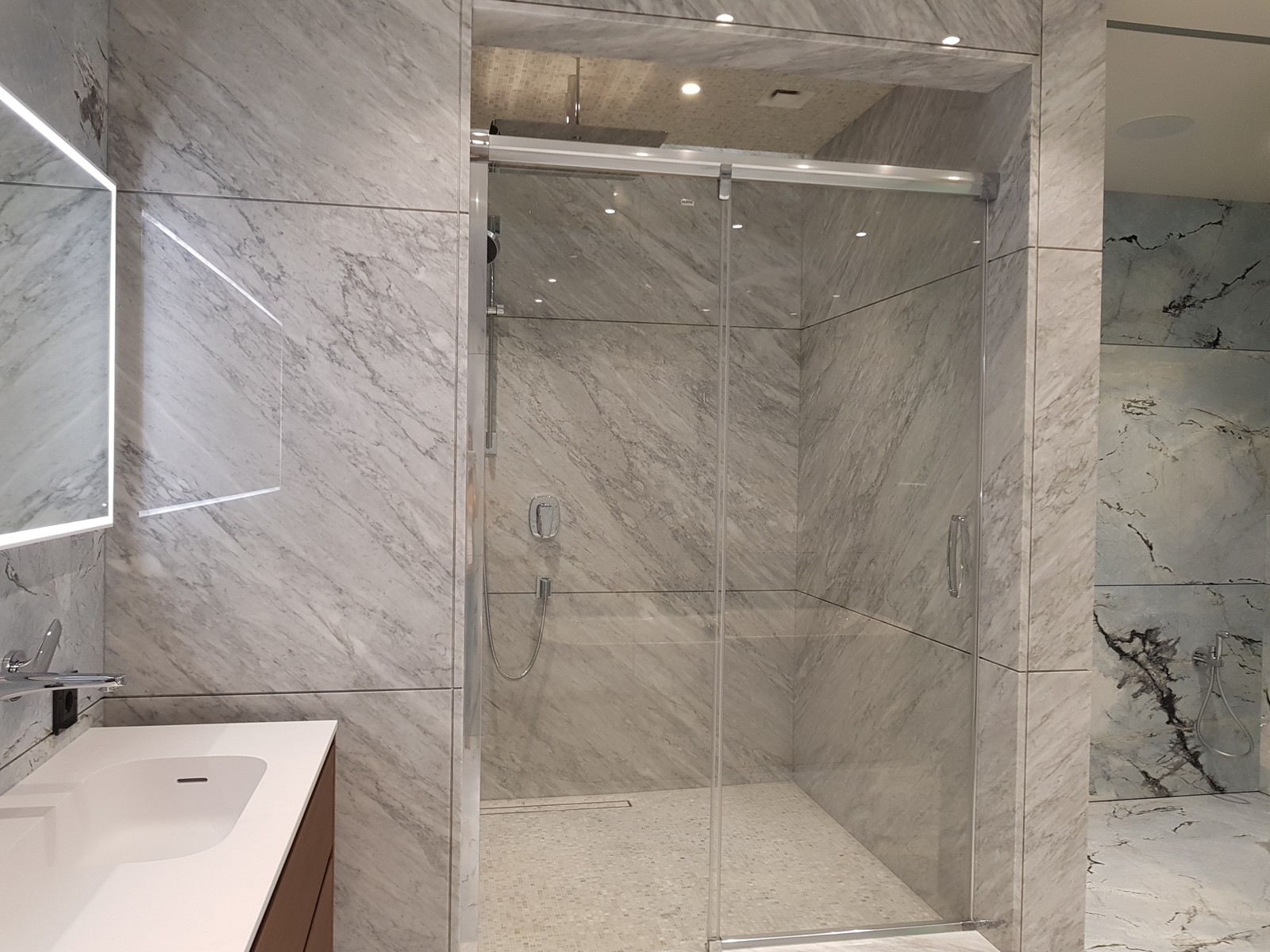 Квартира в современносм стиле