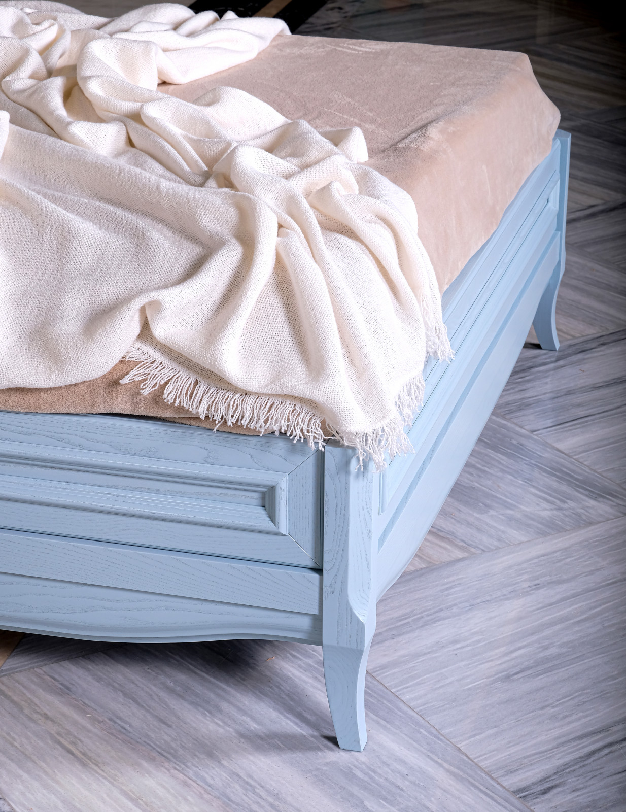 Коллекция мебели Madlen