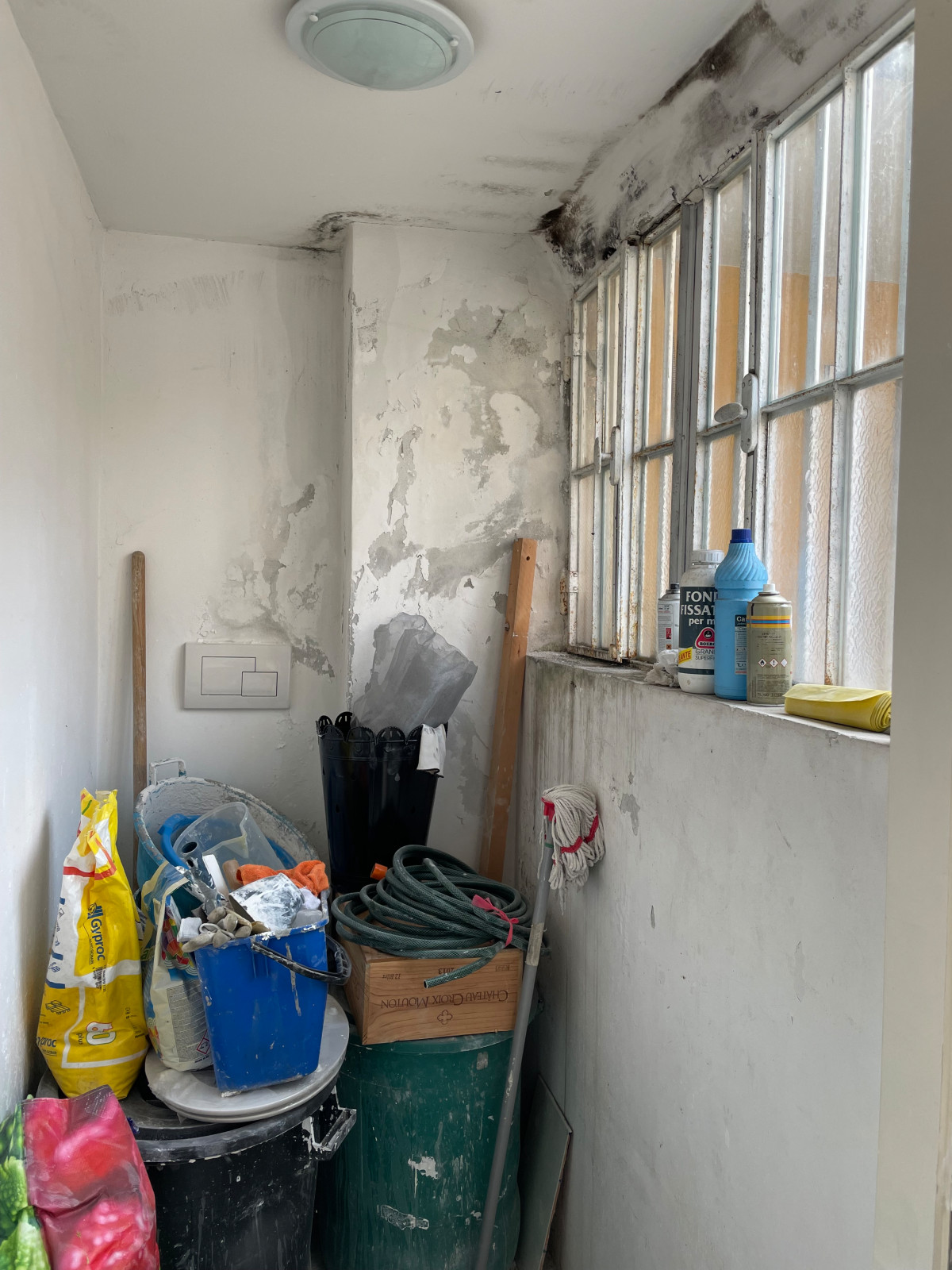 Il progetto di affitto a breve termine di un appartamento commerciale di lusso.