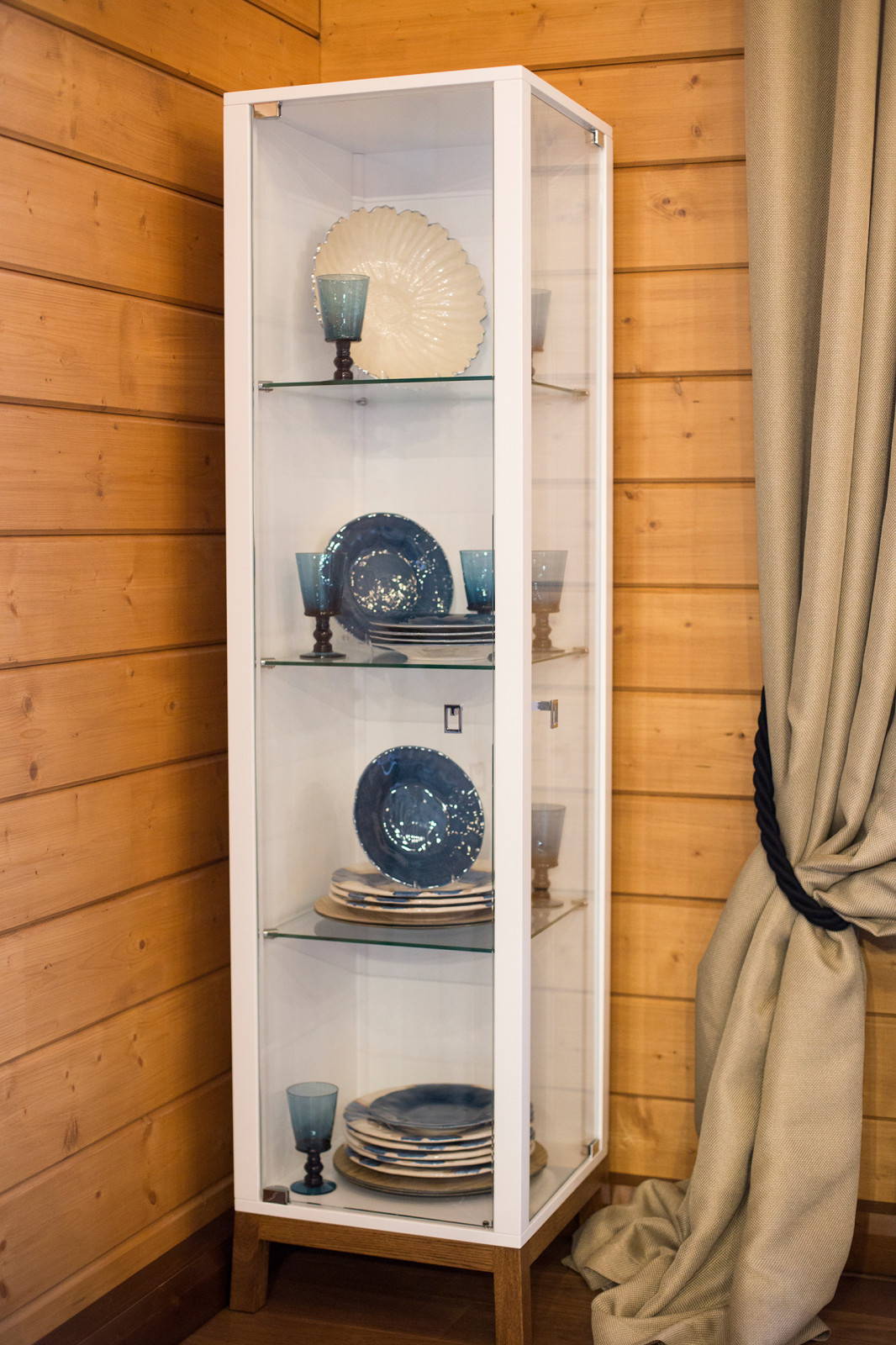 Царица Лесных Озер