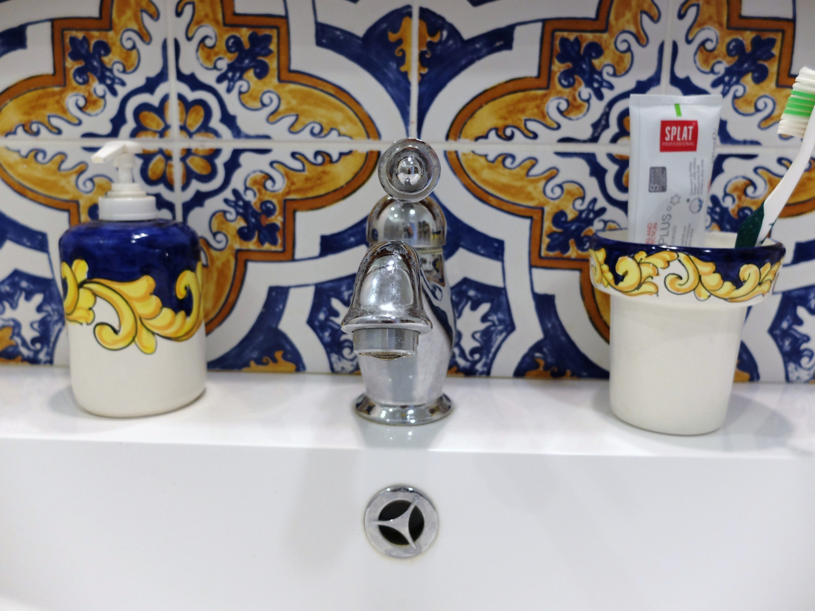 Ванная комната в португальском стиле