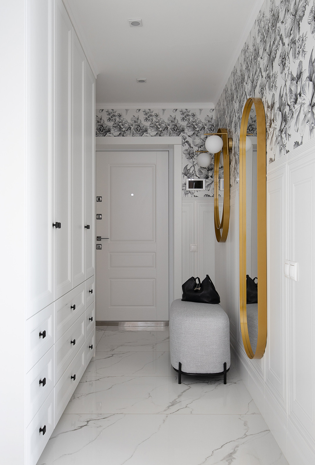 Мансардная квартира в Калининграде.