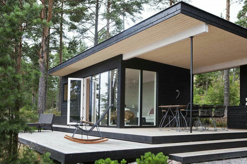 Домик с террасой