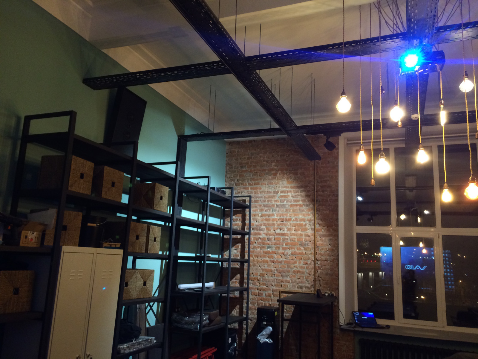 Обложка проекта: Шоурум студии светодизайна LiDS