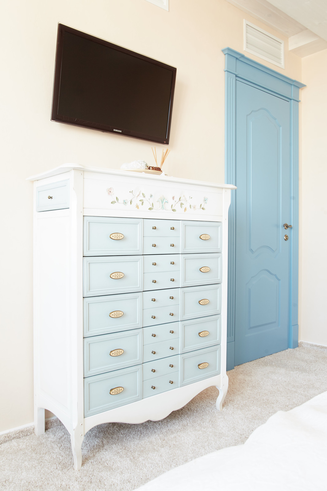 "Прованс" яркий дизайн-проект