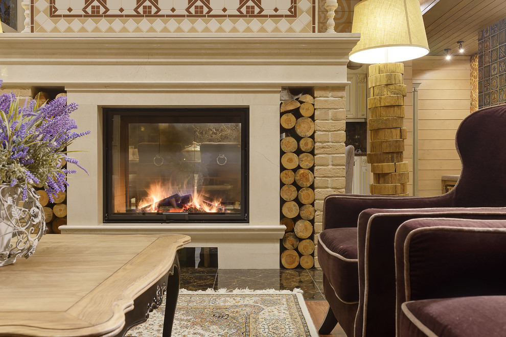 Дом на берегу реки