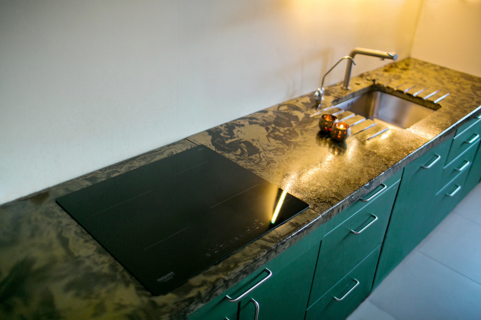 Бетонная мебель