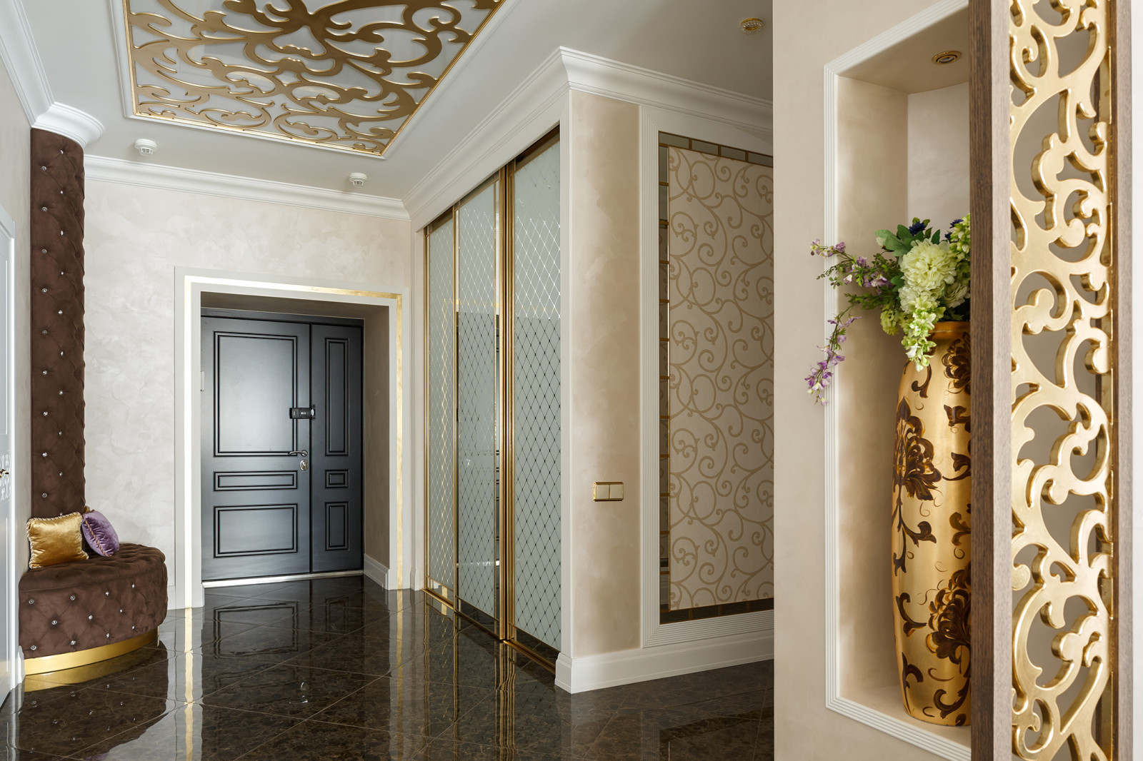 Мебель и мягкие стеновые панели для проекта дизайнера Натальи Резцовой