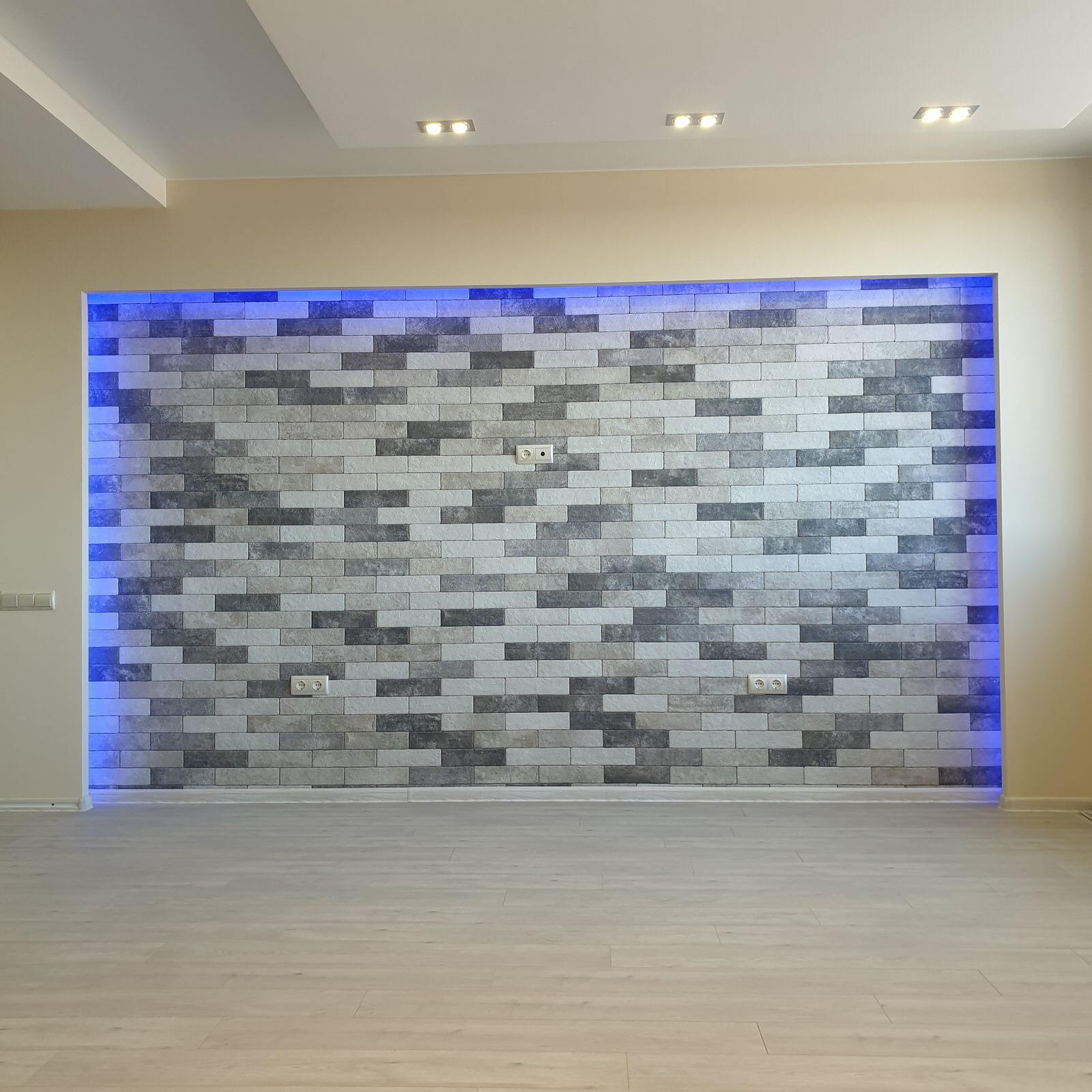 Тумба под ТВ со встроенным камином