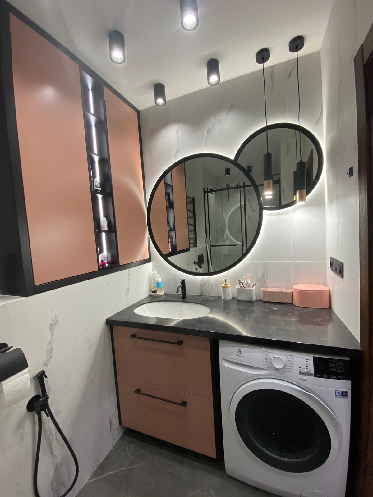 Мокко и пепел розы