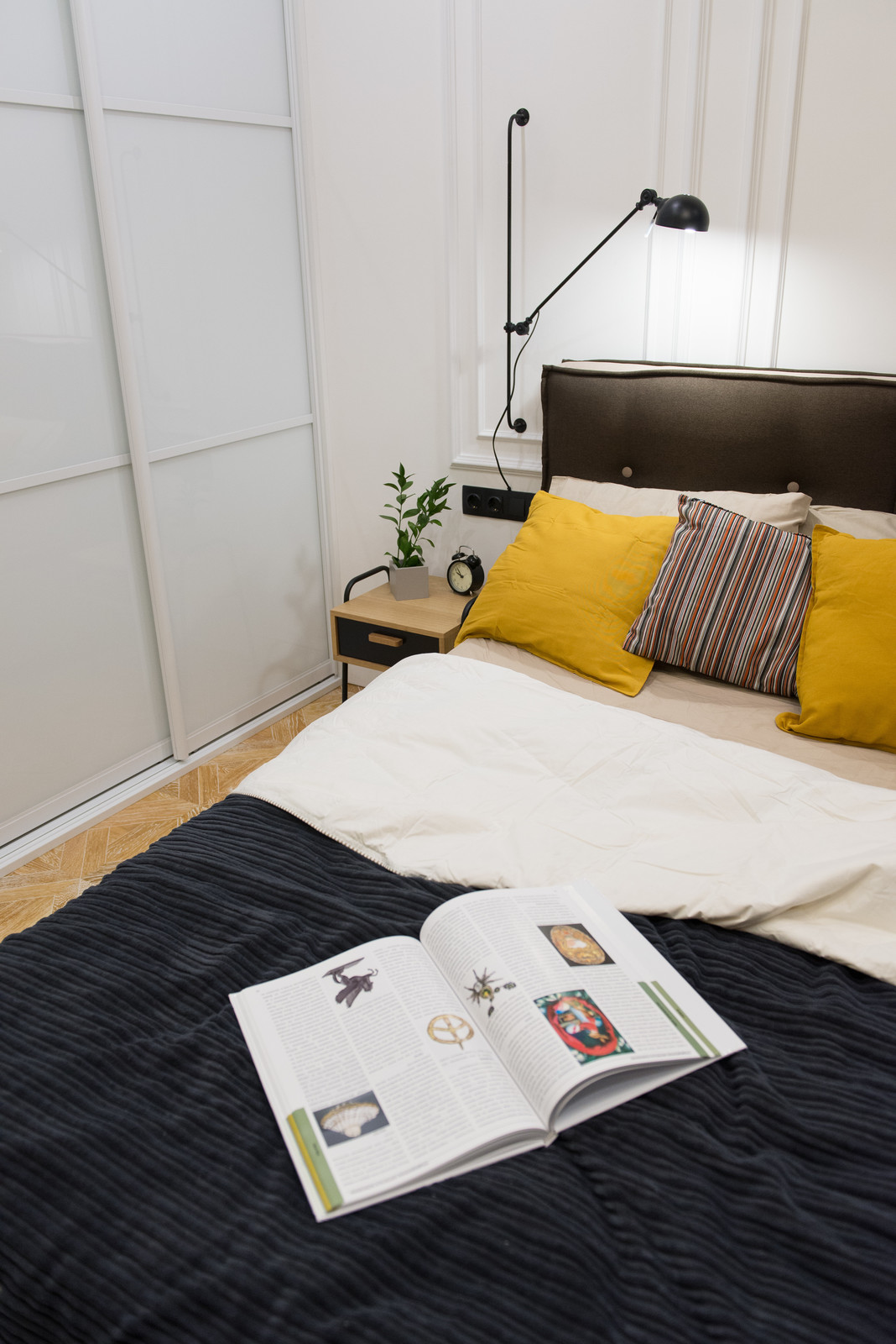 Обложка проекта: Золото и элегантность в ЖК "Розмарин"