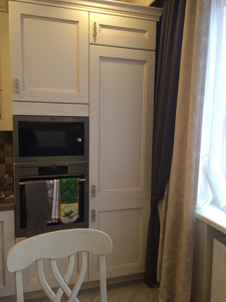 Кухонный гарнитур в классическом стиле