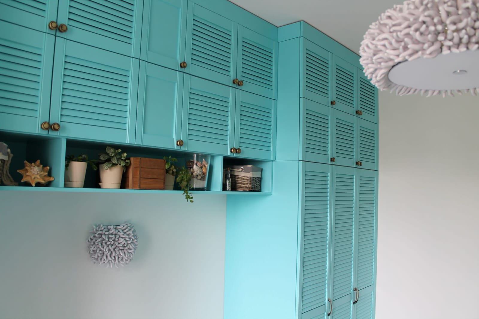 Шкафы в спальню.