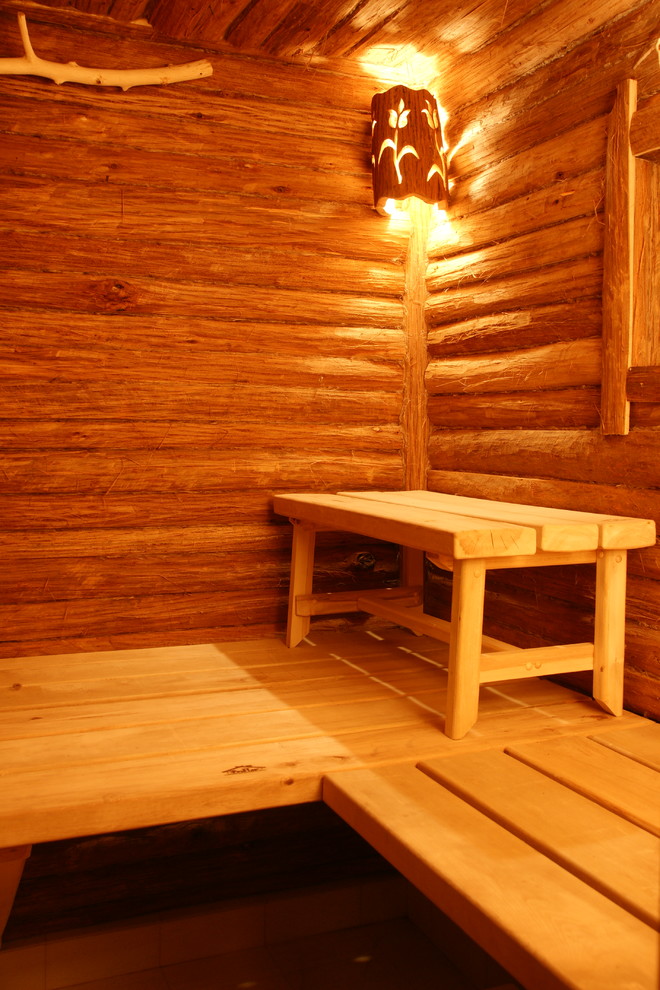 Русская баня с отделкой "Липой с лыком".