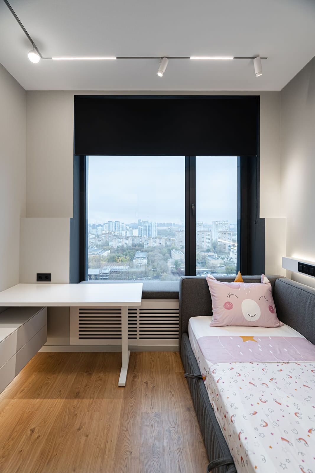 Серый минимализм | 58 кв.м.