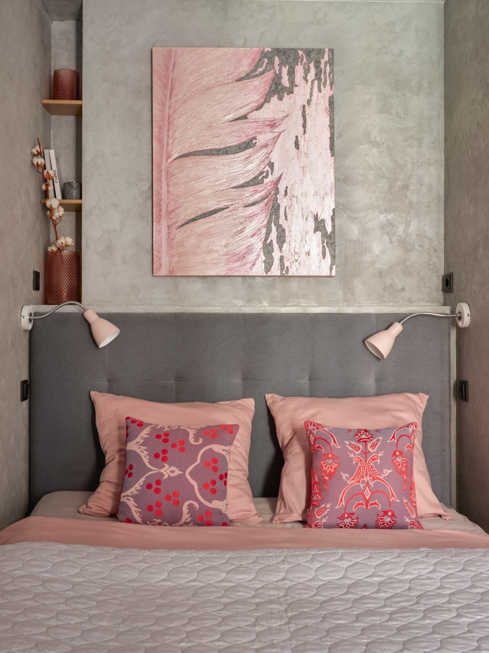 Поиск планировки: 3 плана + финал для студии-трапеции 28 кв.м