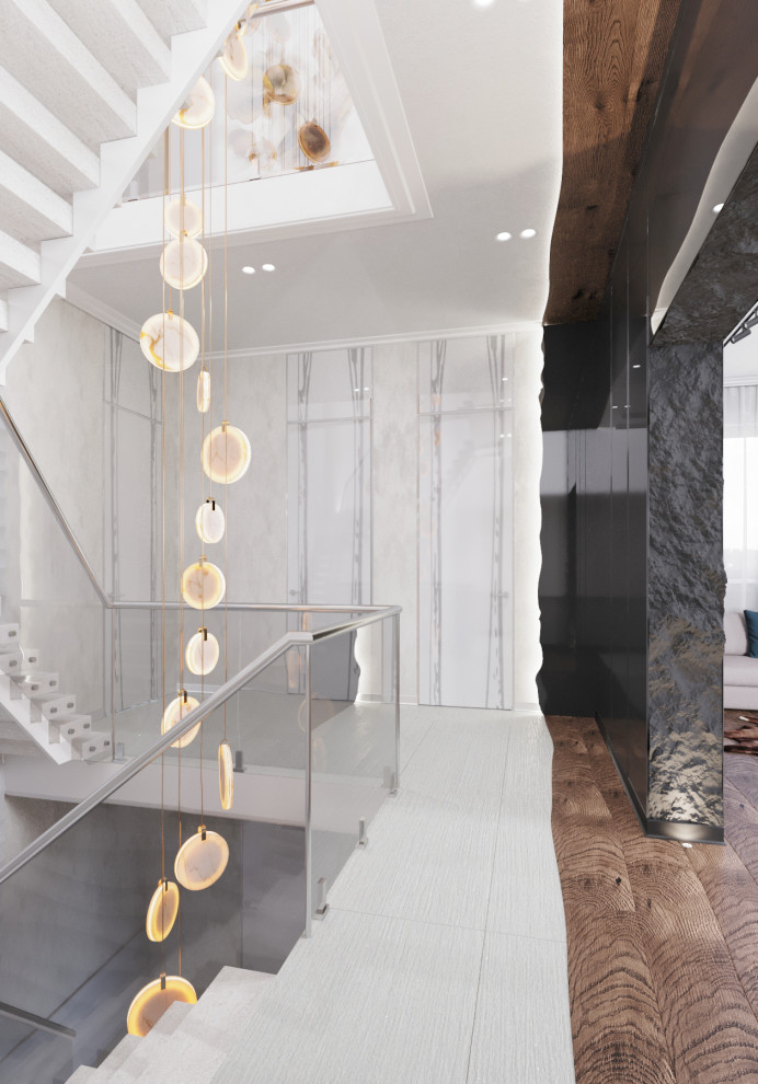 Лестничный холл с элементами минимализма