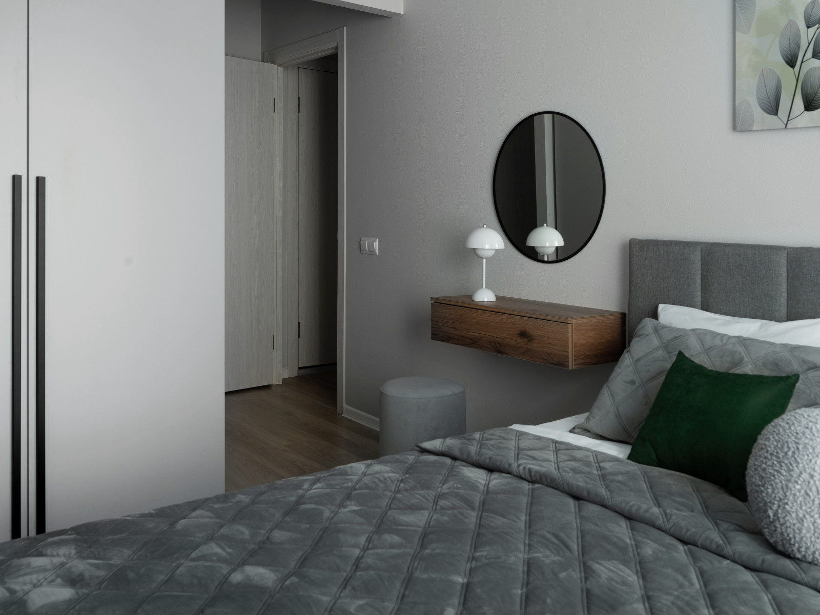 Обложка проекта: Трехкомнатная квартира для аренды на Амурской