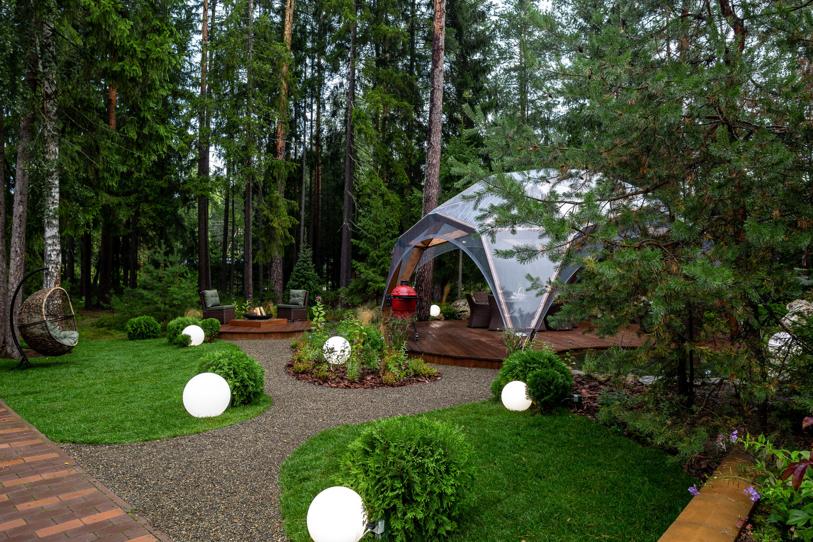 Дачный Ответ "Лунный сад"