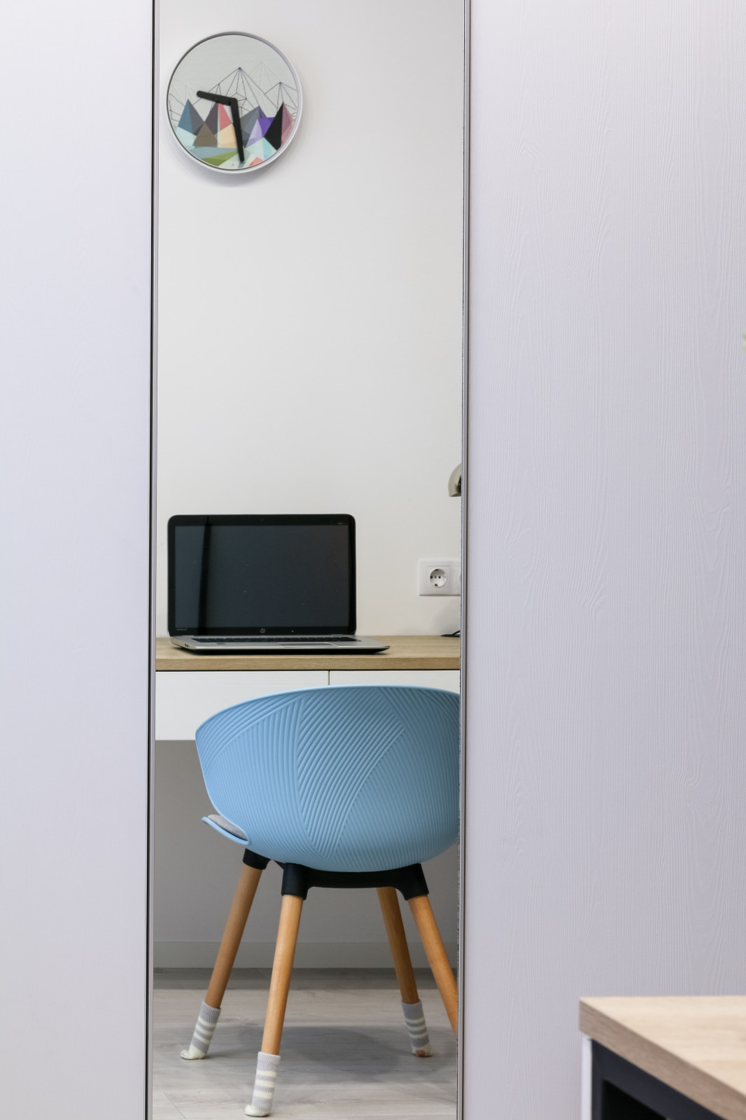 Квартира для молодой студентки. Спальня.