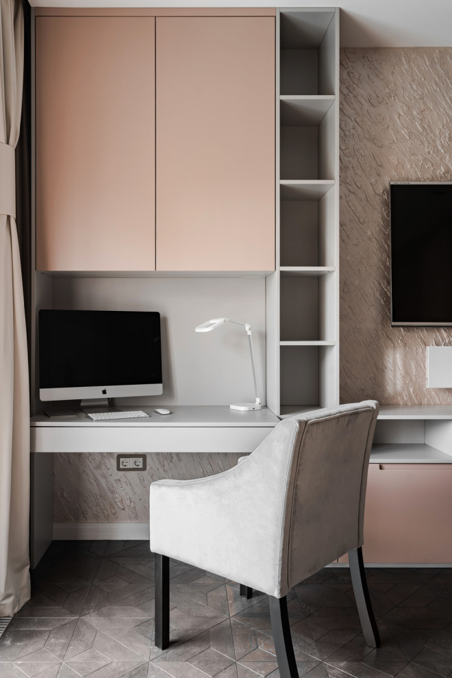 Проект с яркой детской комнатой