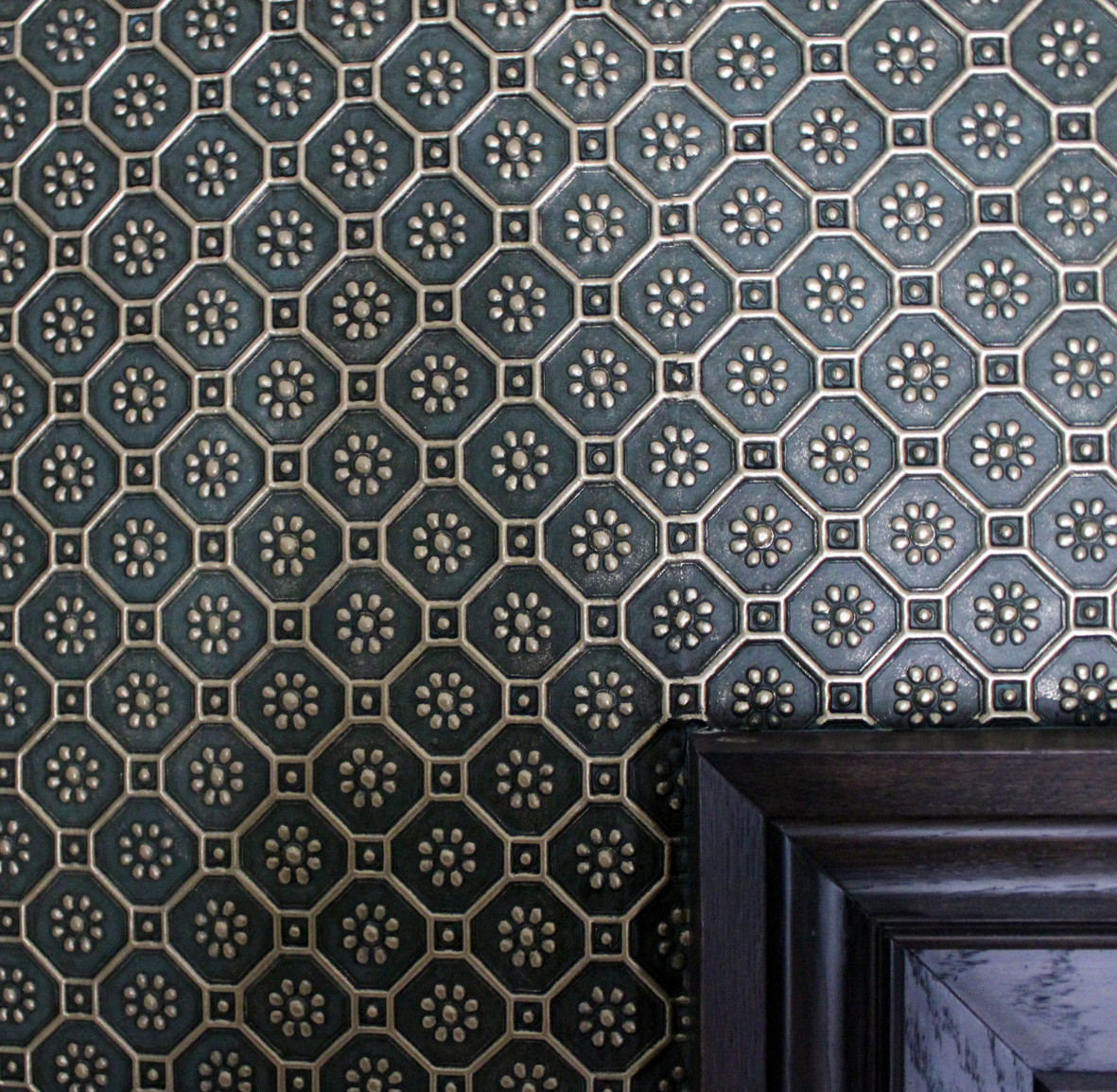 Красивый загородный дом