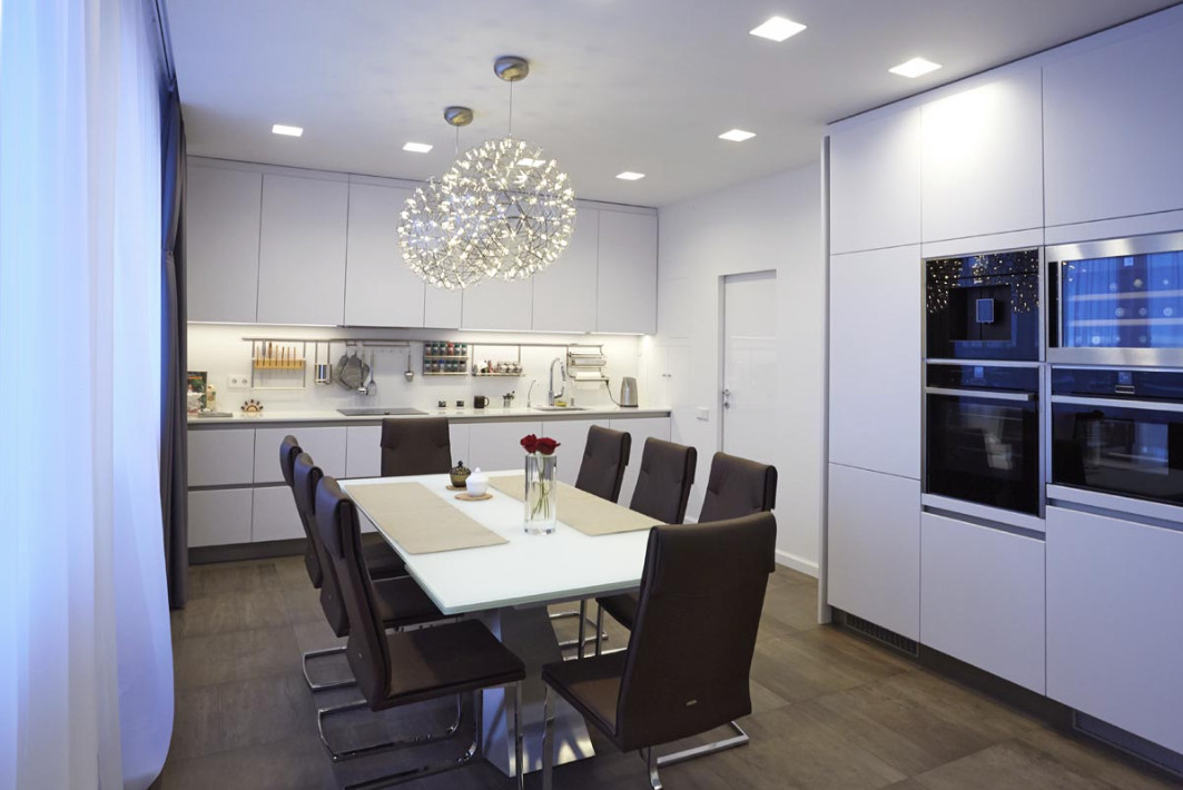 Меблировка частной квартиры по проекту студии Акименкова