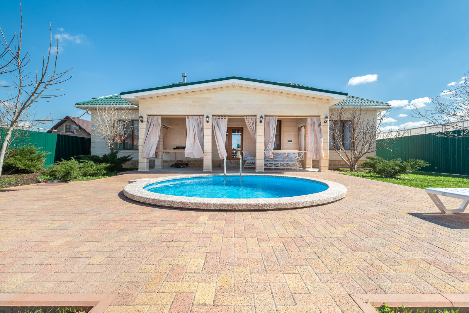 Дом для сдачи в аренду в Краснодаре