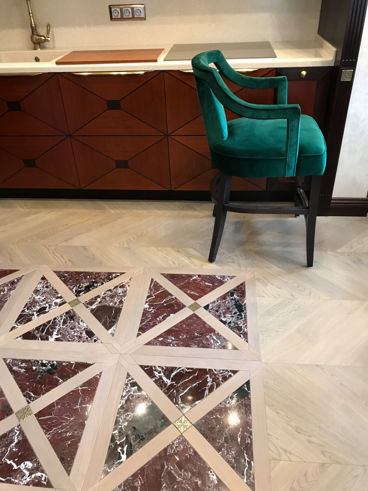 Апартаменты над рекой.