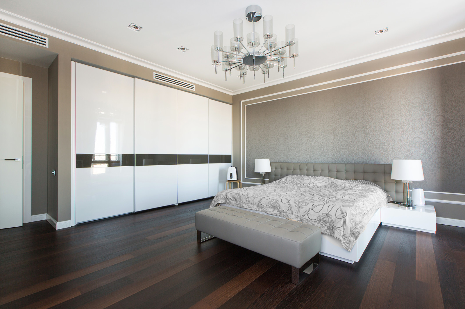 Квартира в стиле современной классики 195м2