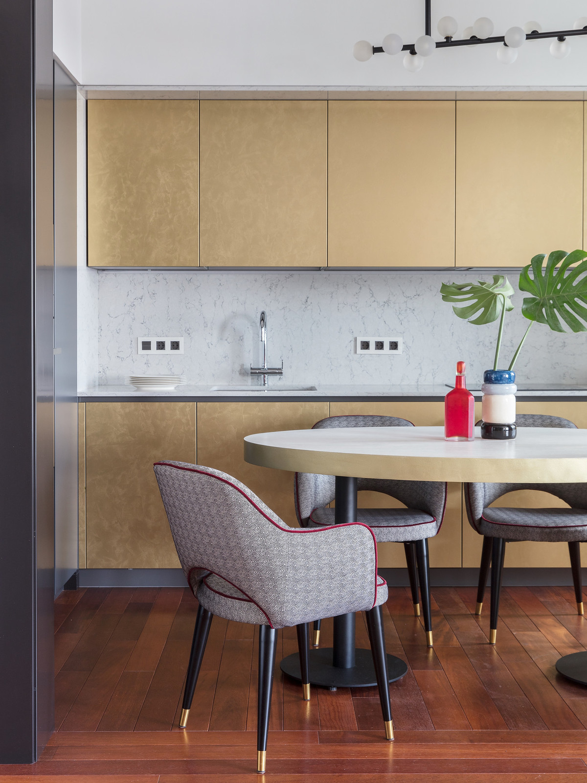 Реализованные нами проекты - кухня Häcker AV 4070 | AV 6000