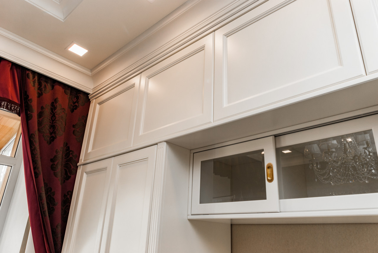 Шкаф в спальне