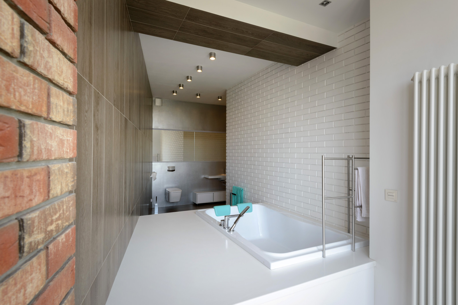 Современная квартира с Сибирским характером.