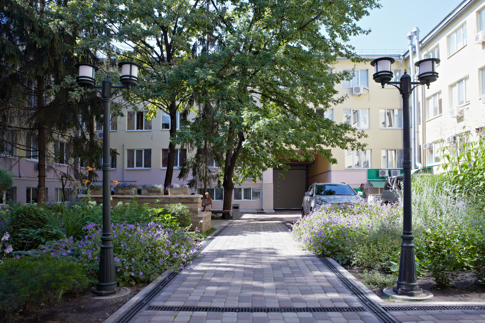 Обложка проекта: Корпоративный сад