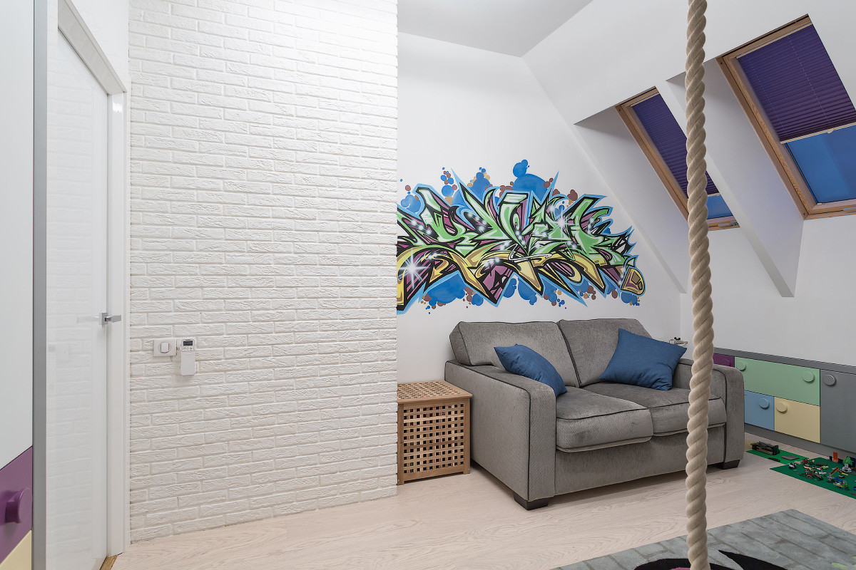 Замечательная двухуровневая квартира с фантастическим детским этажом