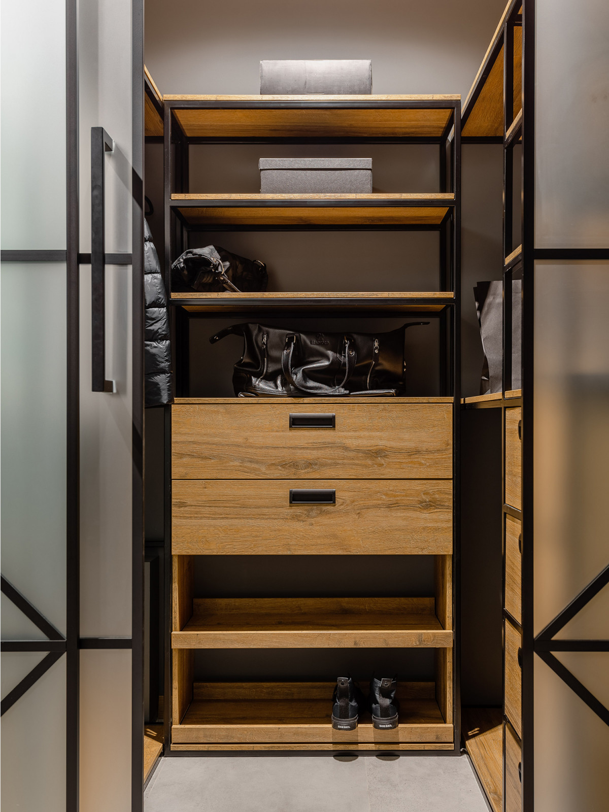 Реализация "Камерного интерьера"