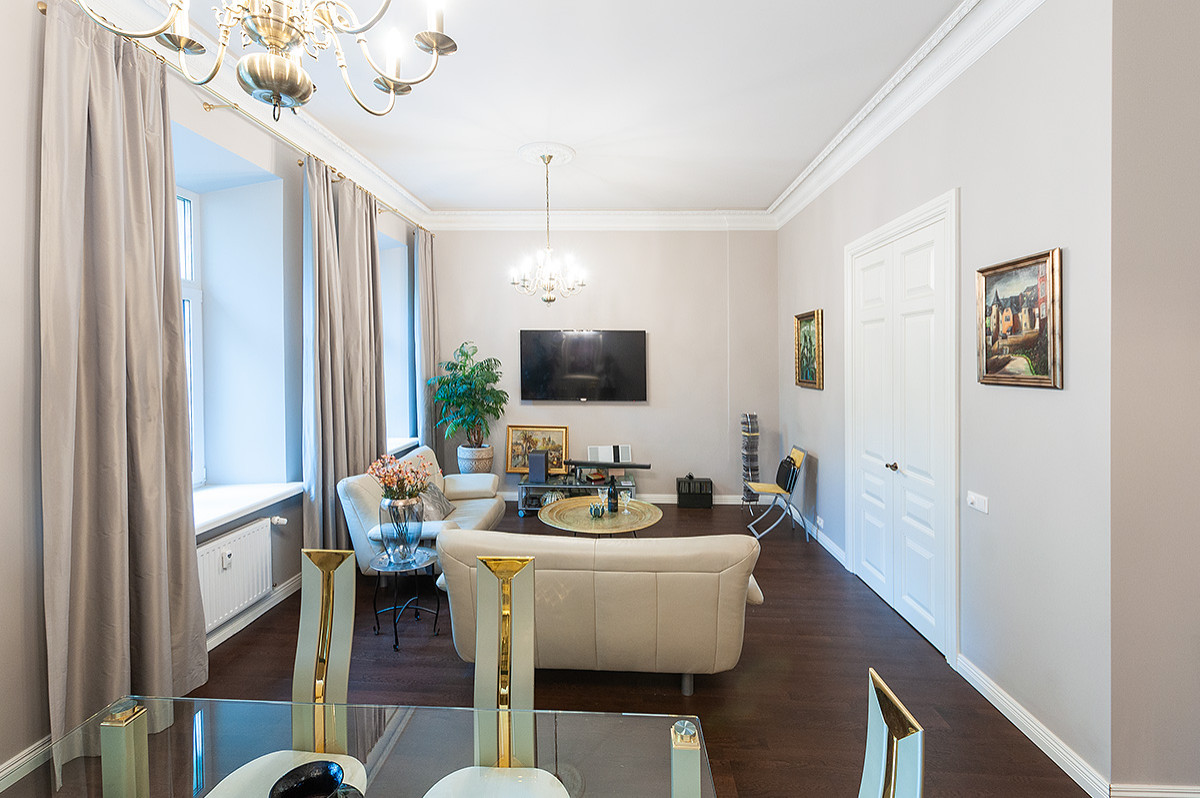 Квартира в Вильнюсе. Паркетная доска и итальянские двери