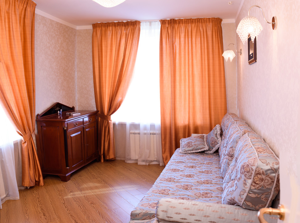 Рыбы в воде. Гостевая комната