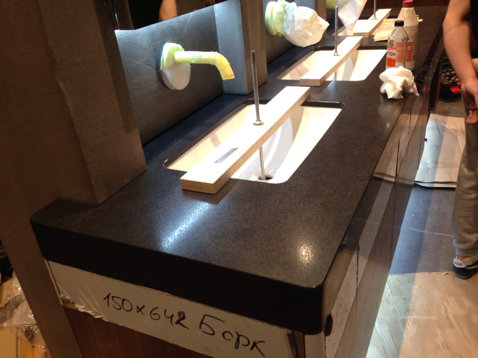 Кемень, керамика.