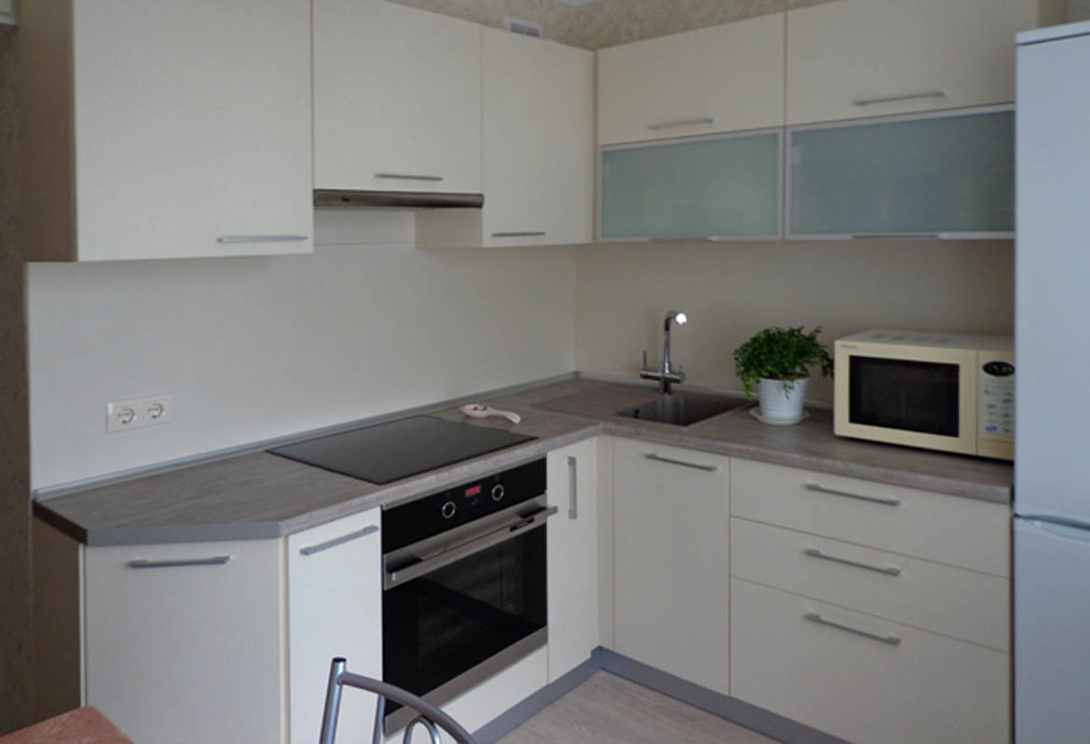 Кухни с фасадами из пластика