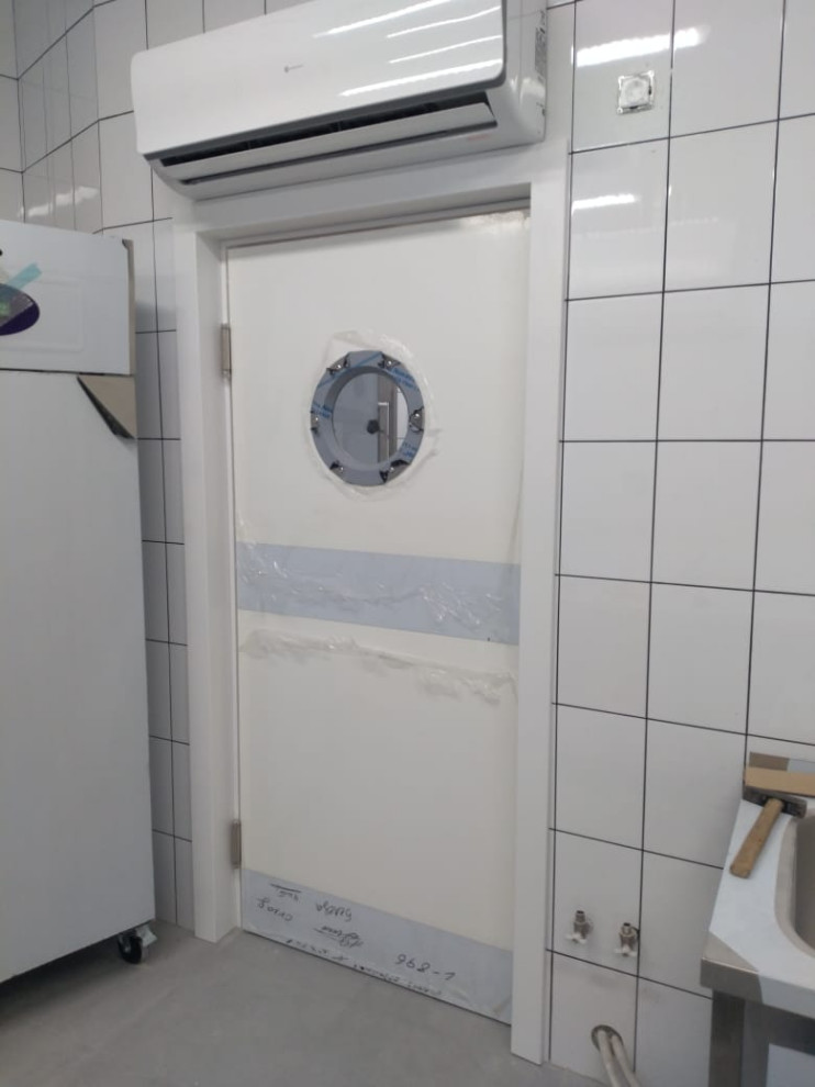 Двери для кафе и ресторанов