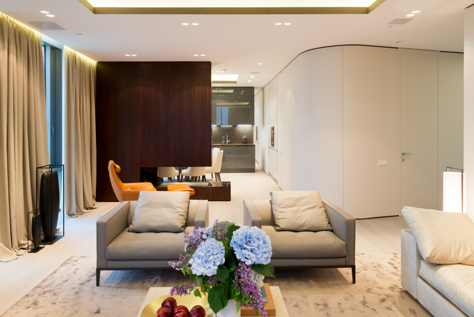 Интерьер апартаментов на 47 этаже