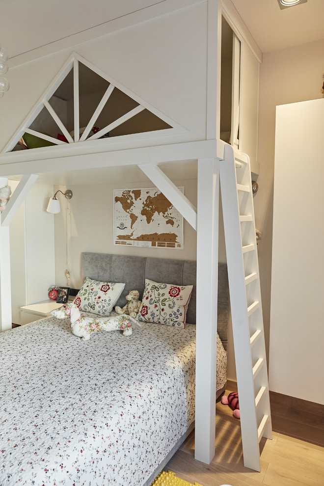 3-комнатная квартира, ул. Давыдковская 18