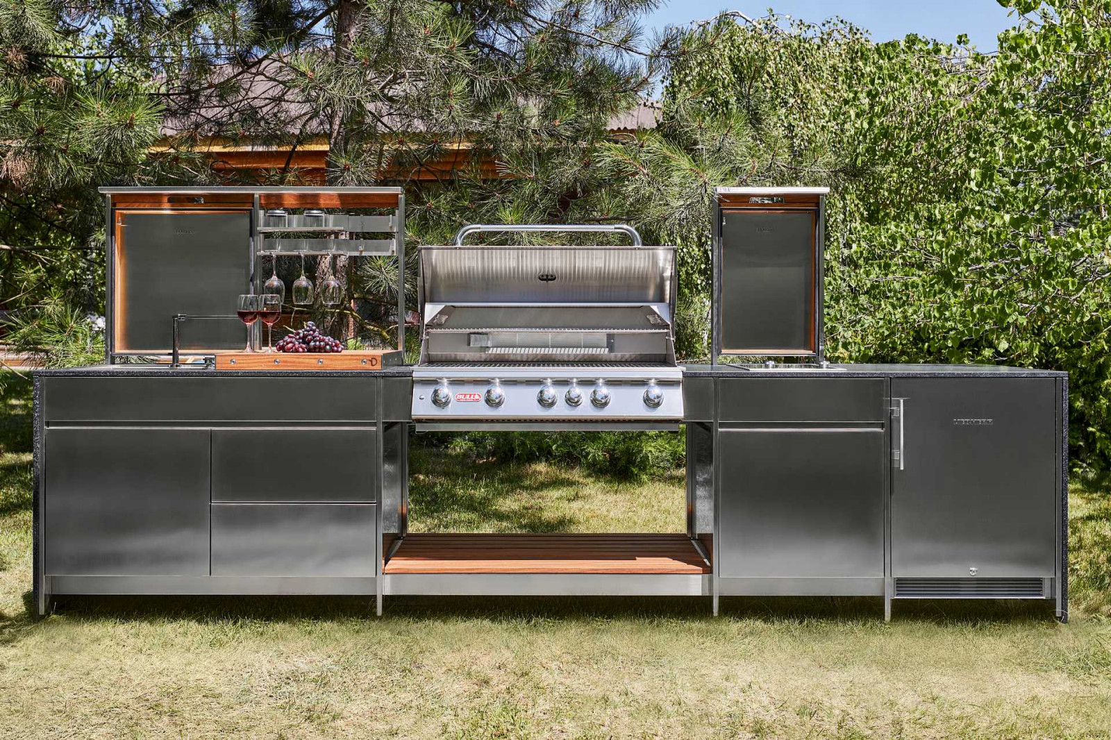 Уличная кухня для террасы и открытых пространств